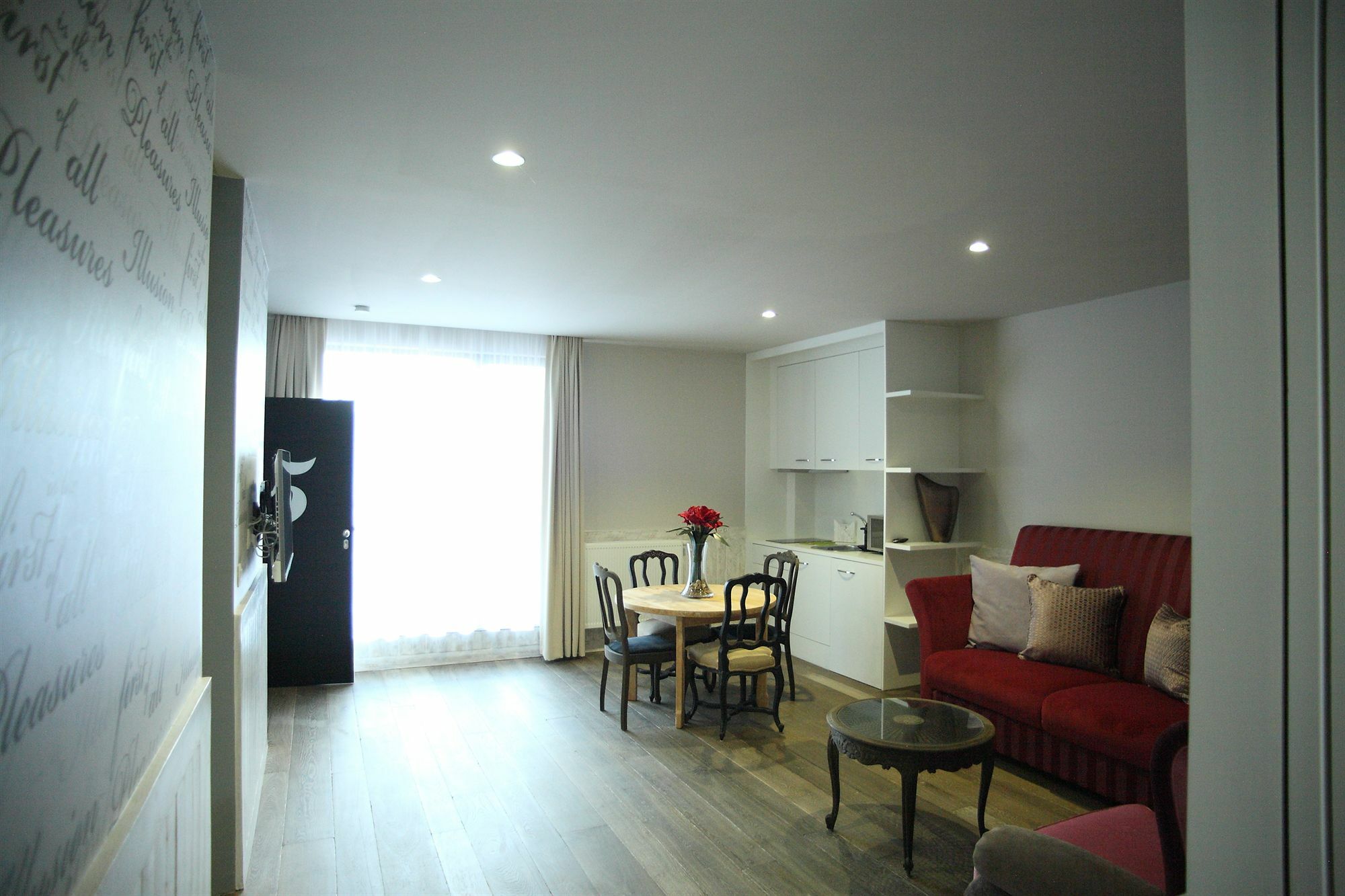 Aparthotel L'Impronta Etterbeek Εξωτερικό φωτογραφία